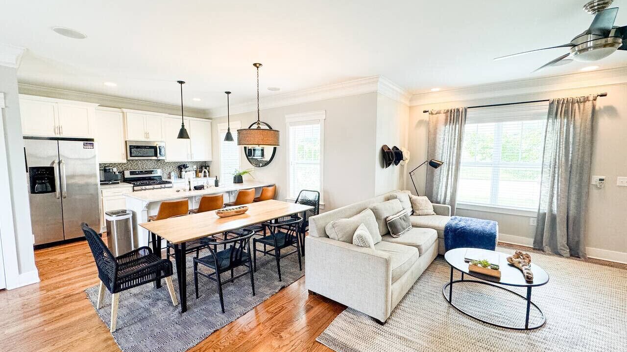 Photo of Livingroom in Edgehill