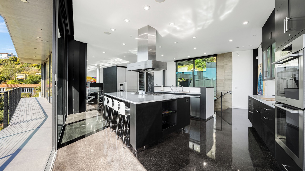 Photo of Kitchen in Hollywood Hills