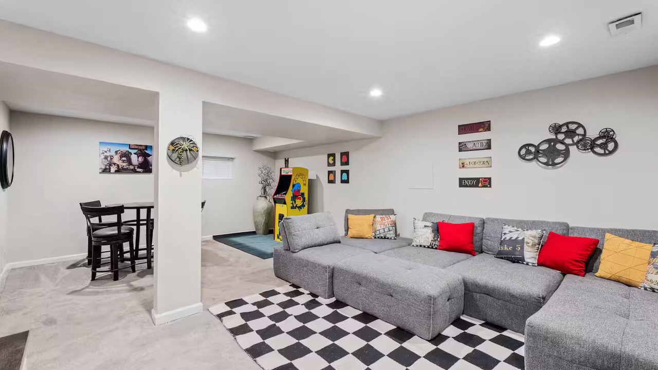 Photo of Livingroom in West Westminster