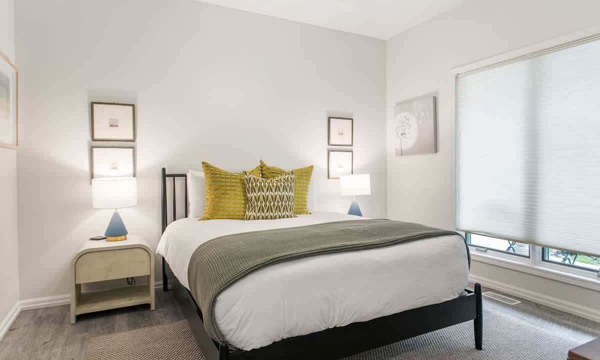 Photo of Bedroom in South Haven