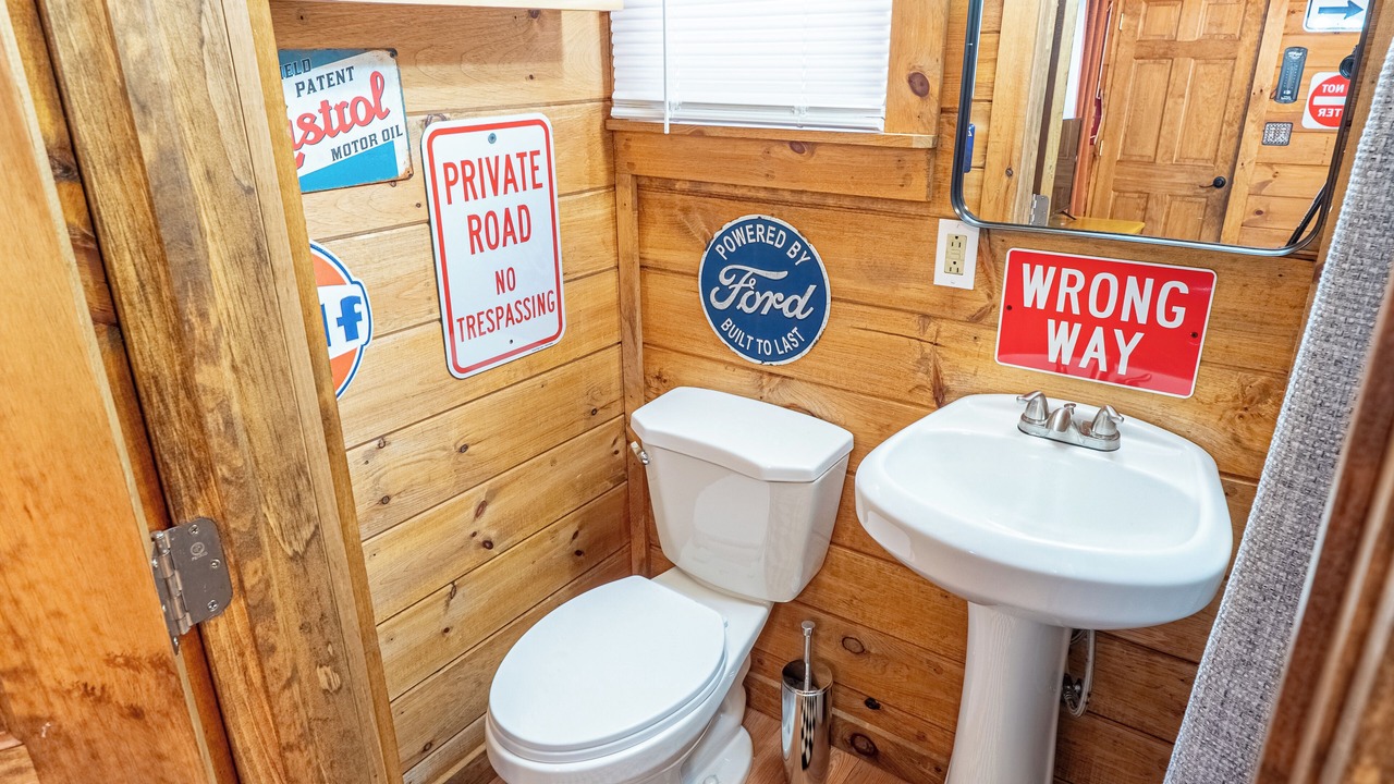 Photo of Bathroom in Lake George