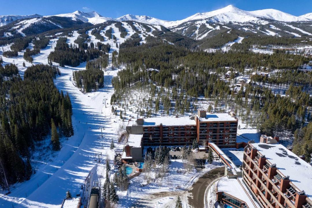 Photo of Others in Peak 9