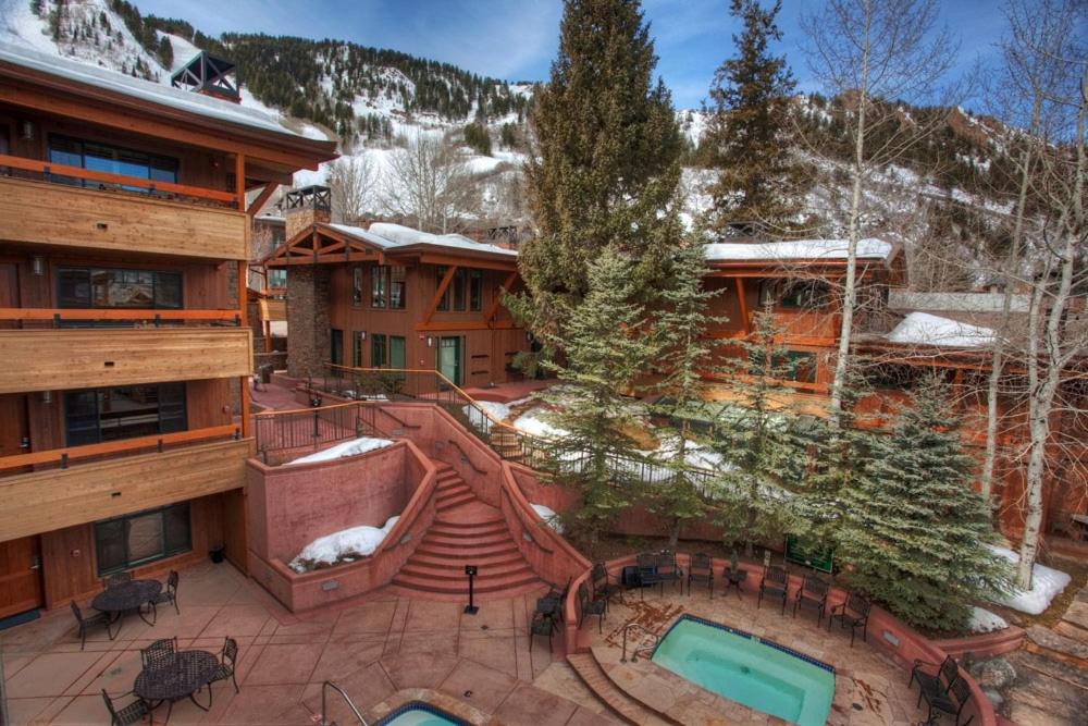 Photo of Others in Aspen