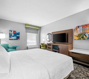 Hampton Inn Bloomington West 