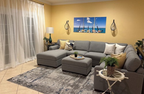 Indigo Reef Marina Homes Villa | Marlin House 52: Gated Luxury Villa w/Dockage, Sunset Views and Pool