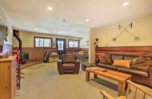 Breckenridge House | 1 Mi to Peak 7: Home w/Hot Tub in Breckenridge!