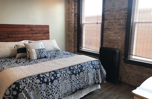 Metropolis Apartment | Come stay in the historic downtown district of Metropolis, IL. Home of Superman