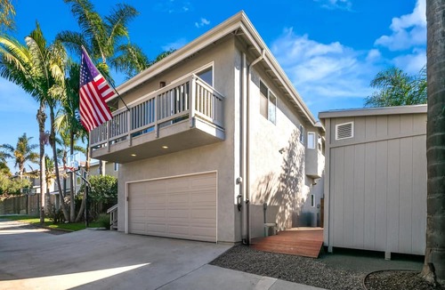 Leucadia House | KBM Resorts | 30 Day Rental | 3Bed/2.5 Bath Luxury Home | Hot Tub, BBQ | Encinitas Getaway | HMS-606