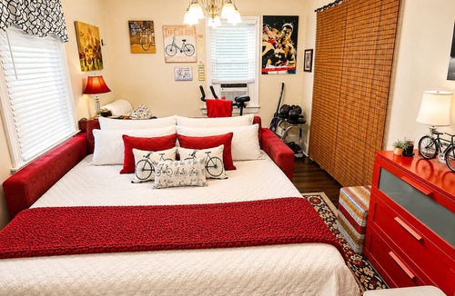 Dover House | RED ROOM DE Spa Access