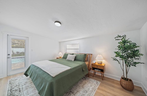 Alta Vista House | Sarasota Memories For a Lifetime, 3 Bedroom, 3 Bathroom With Large Heated Pool