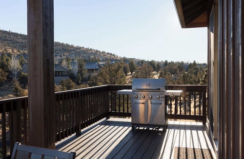 Redmond House | 5BR Eagle Crest Lodge with Resort Amenities