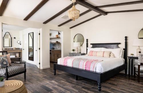 Historic Tennis Club Hotel | La Serena Villas