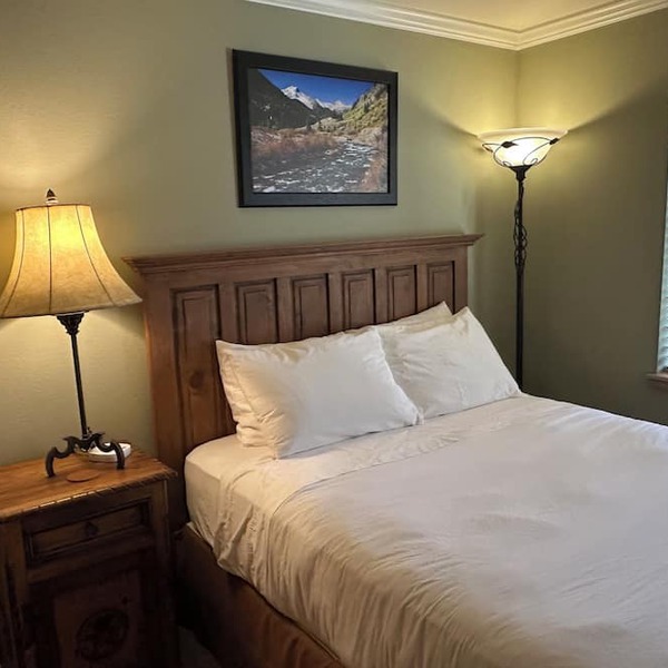 Luxury Condo steps away from Peak 9 chairlift/Main St. Best Breck has to offer! in Breckenridge