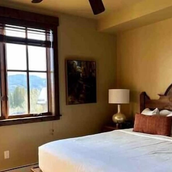 Grand Lodge Peak 7-Pool, Hot Tub, Ski-In/Out, Fireplace in Breckenridge