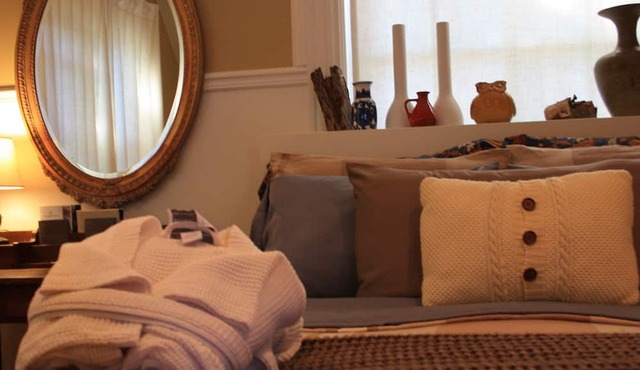 La Maison de Ville - bed & bistro in Magog