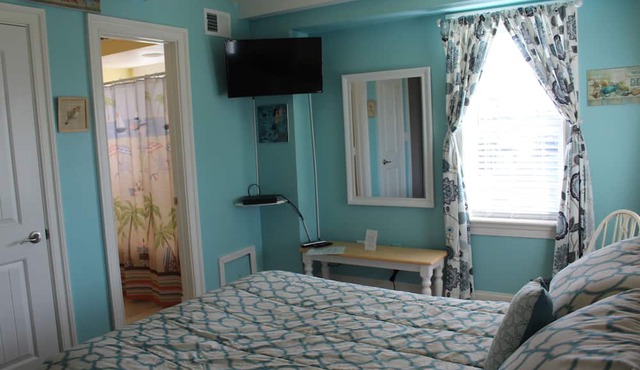 Pierhouse Bed & Breakfast in Kill Devil Hills