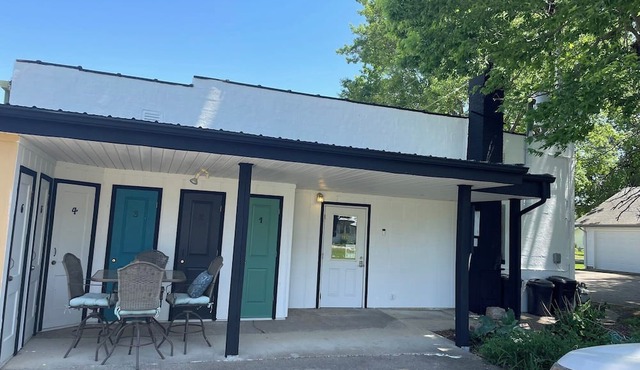 Monroe Street Suites in Pittsfield