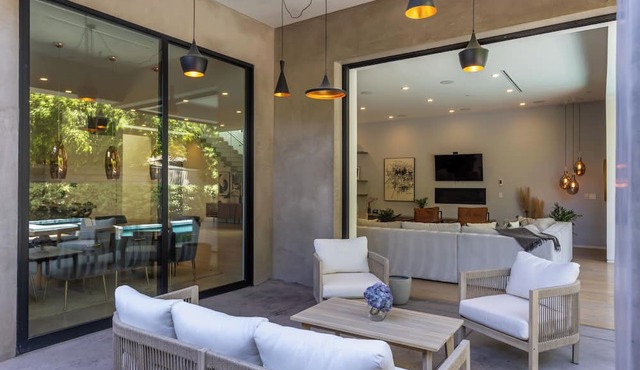 Casa Bella by Oraklus in Los Angeles