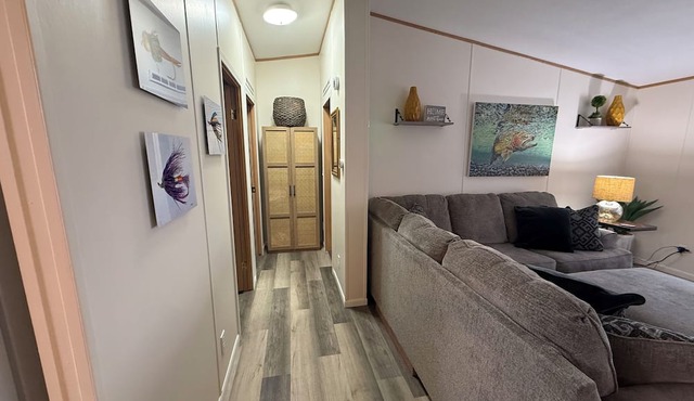 The perfect stayHome located right next to the Big Horn River and Yellowtail Dam in Fort Smith