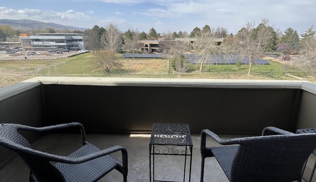 Top-floor Condo with Mountain Views in Boulder