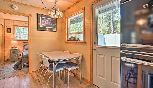 High Lakes Hideaway: La Pine Fishing Cabin! in La Pine