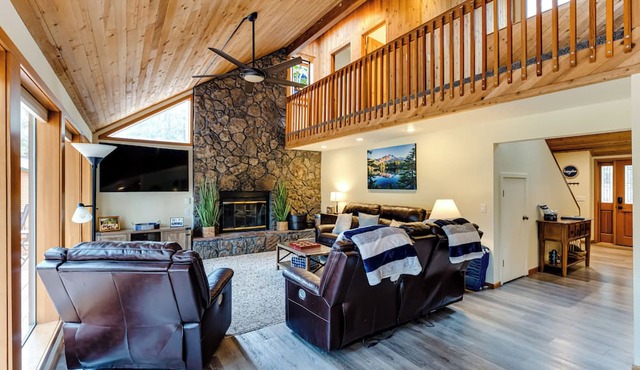 Black Butte Ranch-GM on 7th Hole. Major Upgrades! Ranch Favorite! in Sisters