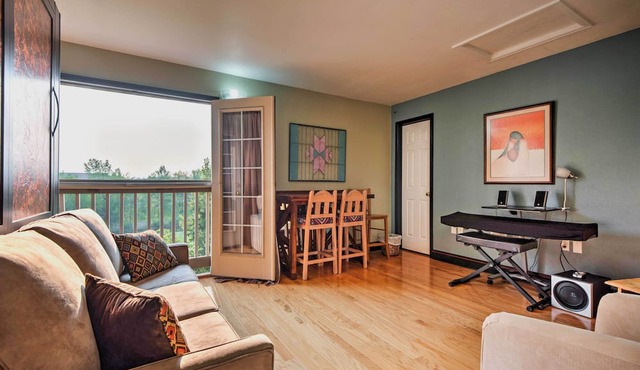 Cozy Littleton Condo w/Loft & Patio on Golf Course in Littleton