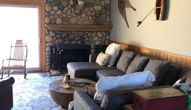 Harbor Springs Condo, 2400 Sq. Ft., 5 Bedroom, 3 Bath, 3 Levels, Very Clean in Harbor Springs