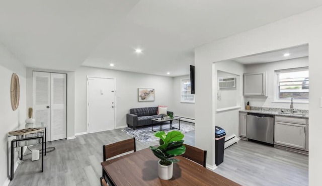Pine Brook 416 I Corporate 1.5Br Apartment ! Pool in Newark