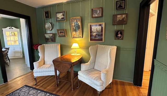 Pet-Friendly Fenced Yard, Walk Downtown in Mount Airy