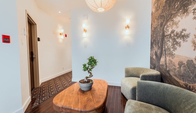 Boutique Hotel Quartier Latin - Room 101 in Montréal