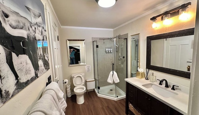 Steps from Main Street and 10-15 minute walk to the roundup grounds. in Pendleton