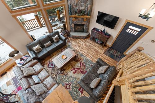 14 Miners Court in Blue River