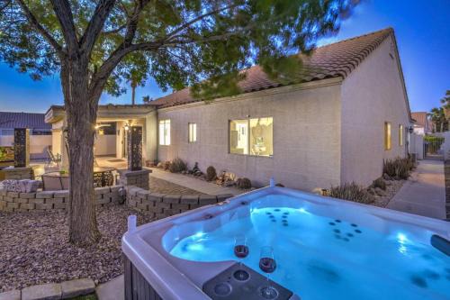 Family Fun for Everyone in Las Vegas- 4 Bedrooms, Billiards, Game Room in Las Vegas