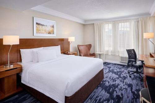 Fairfield Inn & Suites by Marriott Ottawa Kanata in Ottawa