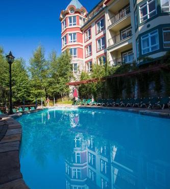 Sommet Des Neiges in Mont-Tremblant