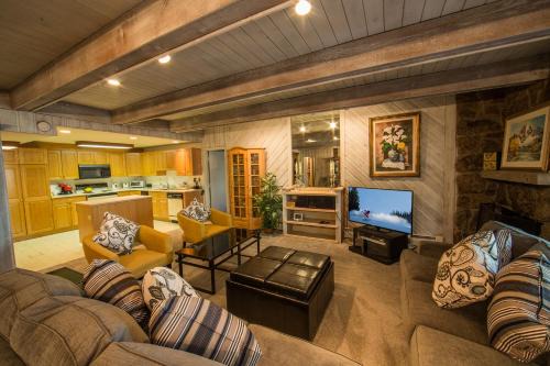 Villa Cortina by Vail Realty in Vail