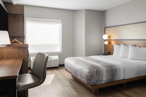 Econo Lodge Champaign Urbana University 